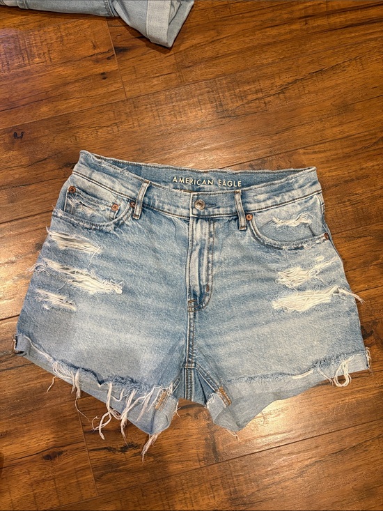 American Eagle Outfitters Pants - American Eagle Outfitters Relaxed Jean Shorts NWOT